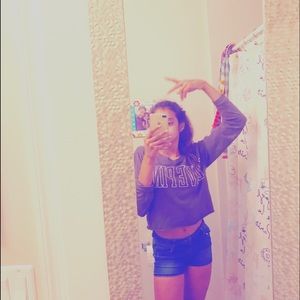 Meet your Posher, Alexandra